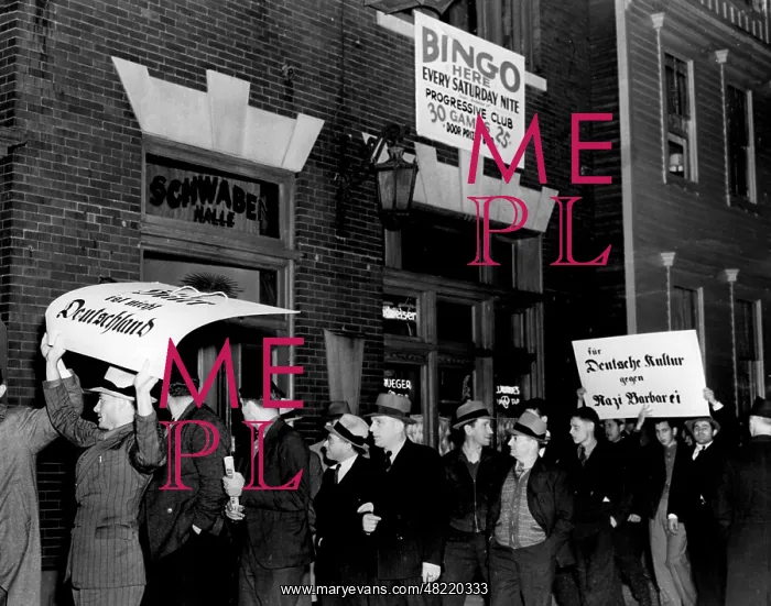 : Counter-demonstration at the meeting of the German Ameri : Counter-demonstration at the meeting of the German Ameri