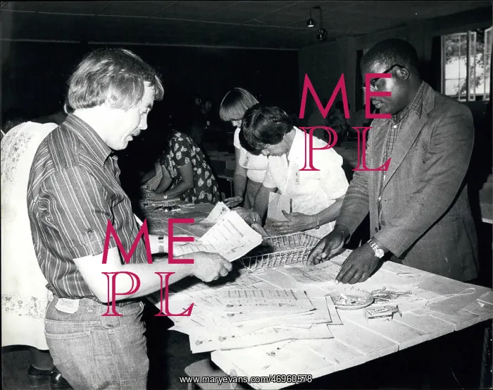 : Counting votes in Rhodesia, election of Robert Mugabe : Counting votes in Rhodesia, election of Robert Mugabe