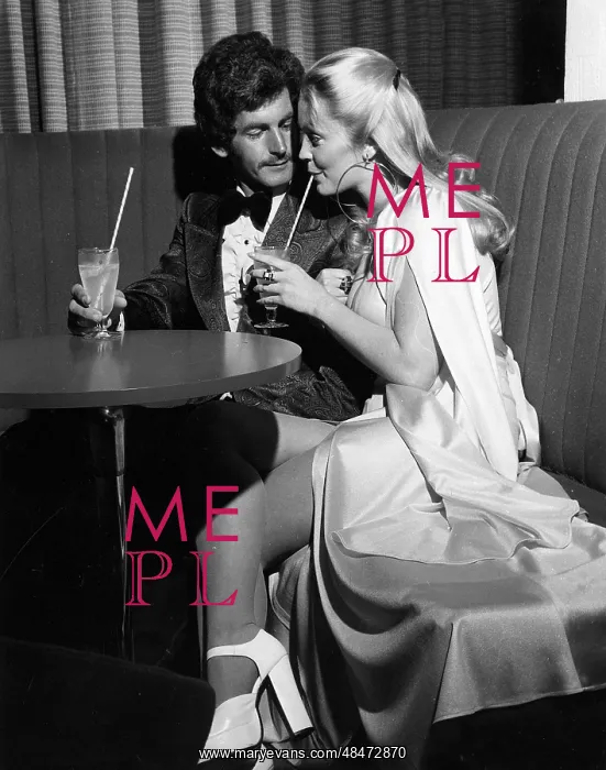 : COUPLE DRINK COCKTAILS : COUPLE DRINK COCKTAILS