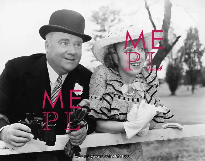  : Couple at an event