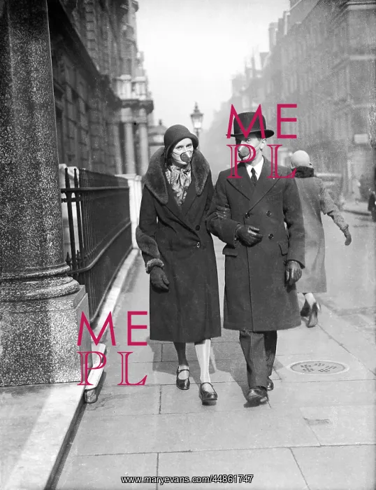 : Couple with Flu Masks : Couple with Flu Masks