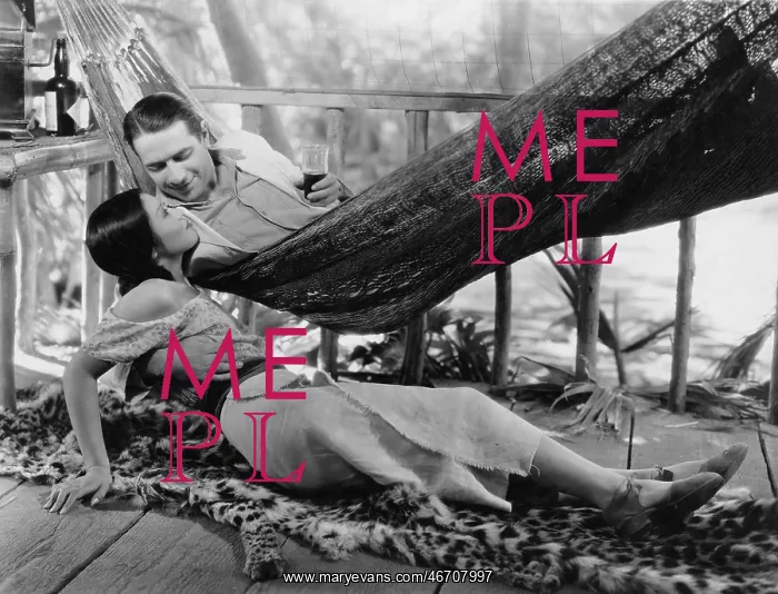 : Couple with a hammock : Couple with a hammock