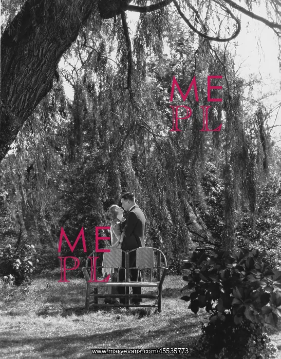 : Couple kissing in the garden : Couple kissing in the garden