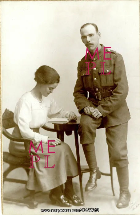 : Couple in studio photo, WW1 : Couple in studio photo, WW1