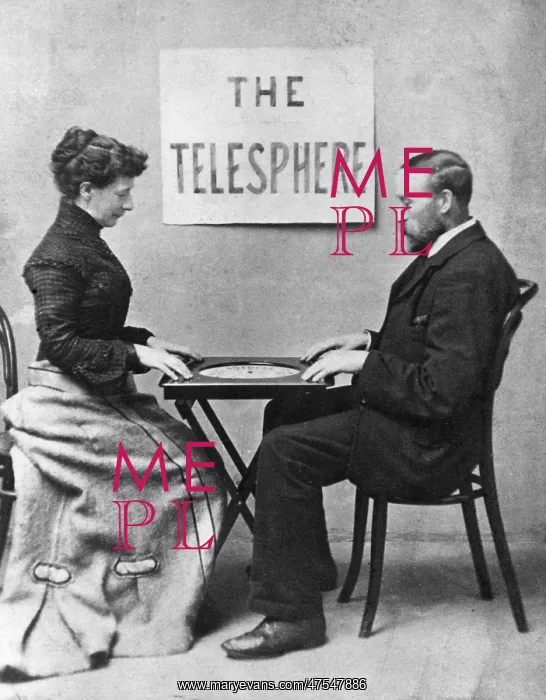 : Couple using a Telesphere : Couple using a Telesphere