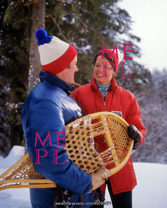 : Couple Wearing Down Jackets Talking Smiling on : Couple Wearing Down Jackets Talking Smiling on