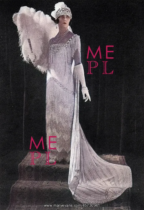 : Court gown by Elspeth Phelps : Court gown by Elspeth Phelps