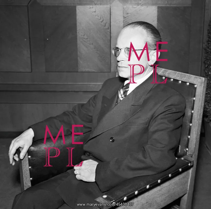  : Court President Richter