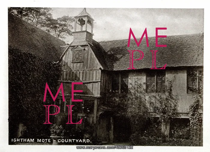 : Courtyard, Ightham Mote, Kent : Courtyard, Ightham Mote, Kent