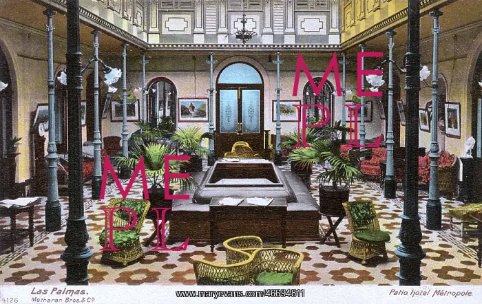 : Courtyard of the Metropole Hotel, Las Palmas, Gran Canaria : Courtyard of the Metropole Hotel, Las Palmas, Gran Canaria
