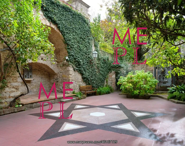 : Courtyard, Museum of Jewish History, Girona, Catalonia : Courtyard, Museum of Jewish History, Girona, Catalonia