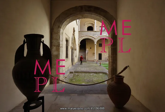 : Courtyard, Palazzo Abatellis, Palermo, Sicily, Italy : Courtyard, Palazzo Abatellis, Palermo, Sicily, Italy