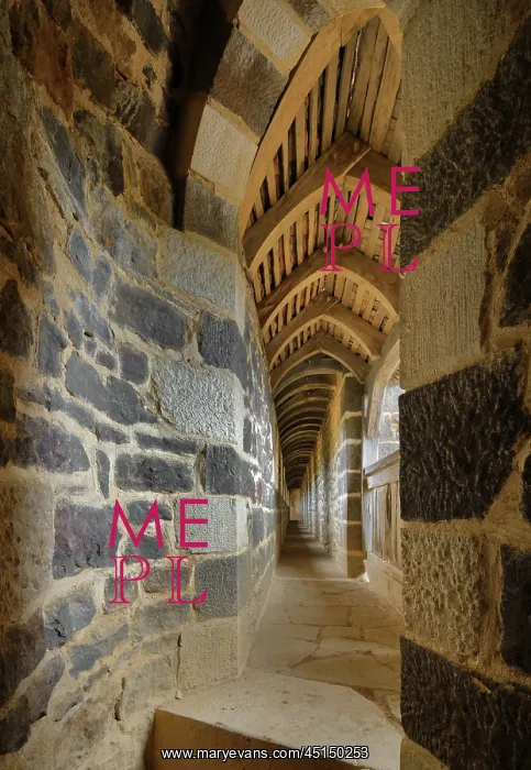 : Covered walkway, Chateau de Guedelon, Treigny : Covered walkway, Chateau de Guedelon, Treigny