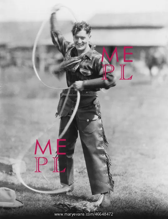  : Cowboy spinning lasso