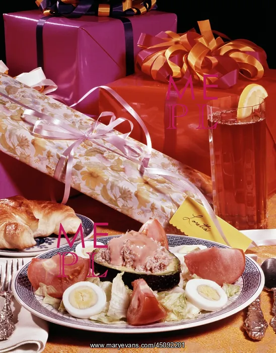 : Crab Louis Tomato Sliced Hard Boiled Egg Lettuce : Crab Louis Tomato Sliced Hard Boiled Egg Lettuce