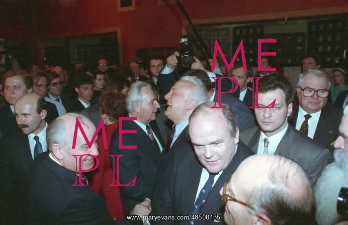 : Creating Gorbachev Foundation in Moscow, 1991 : Creating Gorbachev Foundation in Moscow, 1991