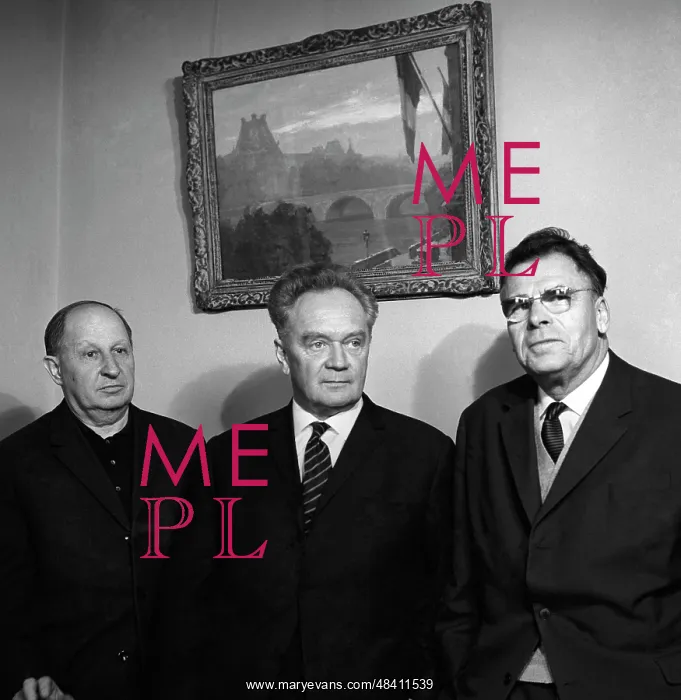 : Creative team of artists Kukryniksy : Creative team of artists Kukryniksy
