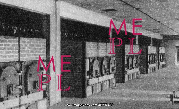 : Crematorium in Auschwitz : Crematorium in Auschwitz