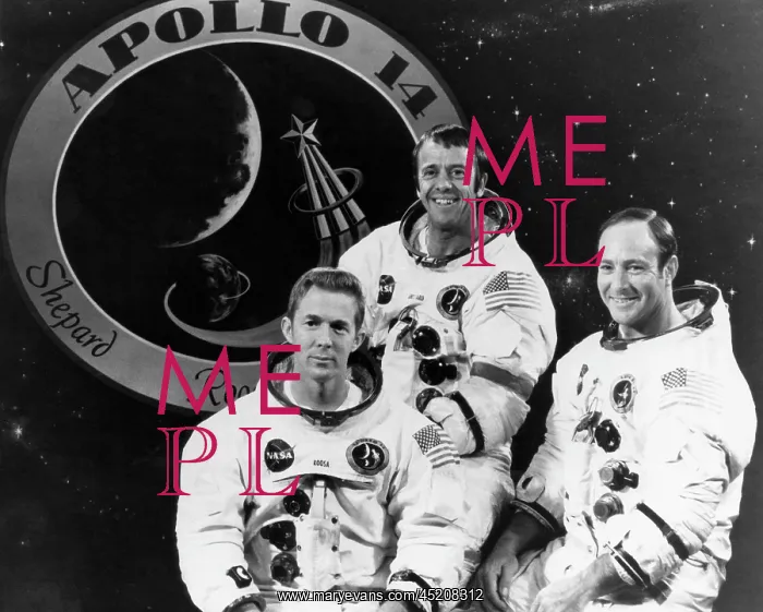  : The crew of Apollo 14, L-R: Stuart Roosa, ?