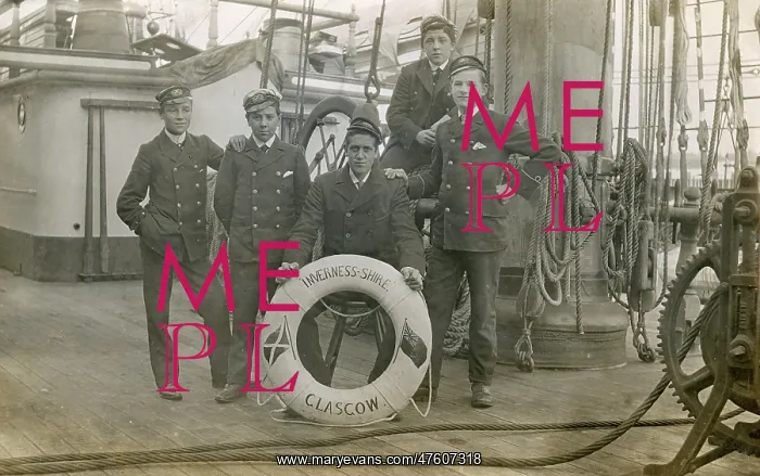 : Crew on board SV Inverness-shire : Crew on board SV Inverness-shire