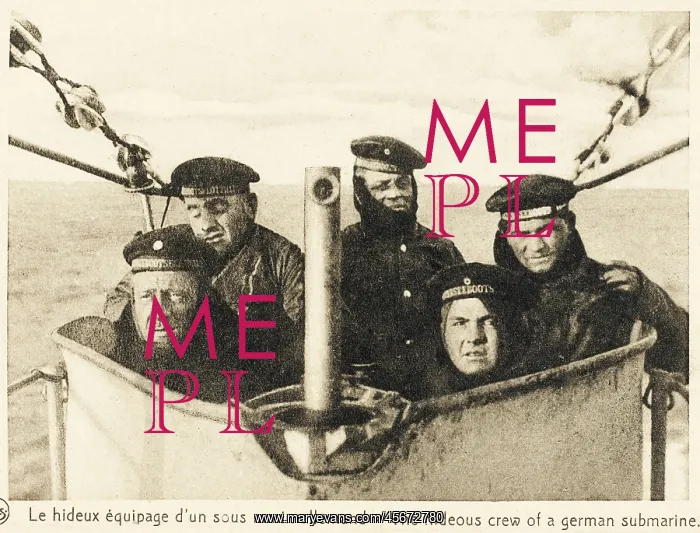 : The crew of a German submarine - First World War : The crew of a German submarine - First World War