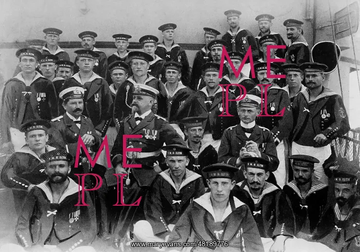 : Crew of the Iltis, 1900 : Crew of the Iltis, 1900