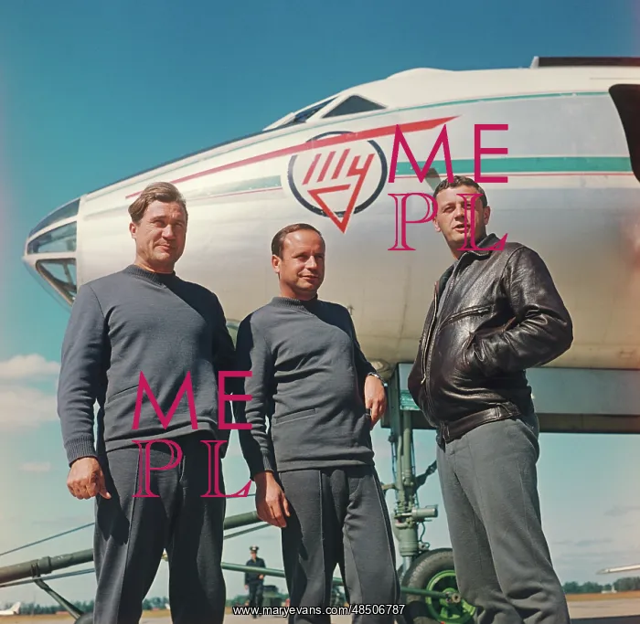 : Crew members of spaceship Soyuz 7, 1969 : Crew members of spaceship Soyuz 7, 1969