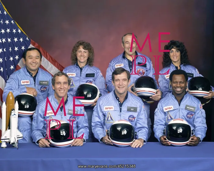 : Crew portrait of the Challenger astronauts ? : Crew portrait of the Challenger astronauts ?