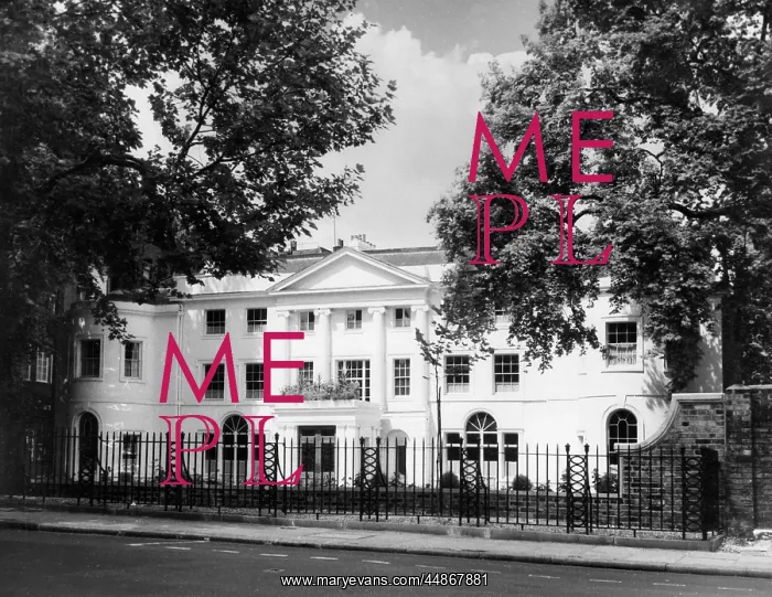 : CREWE HOUSE, LONDON : CREWE HOUSE, LONDON