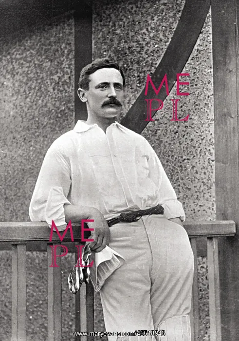 : CRICKETER, WHITESIDE : CRICKETER, WHITESIDE