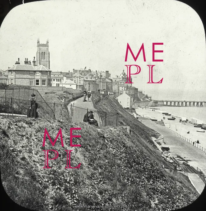 : Cromer from the Clifts : Cromer from the Clifts