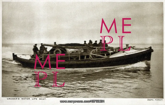 : Cromer's Motor Lifeboat and Crew : Cromer's Motor Lifeboat and Crew