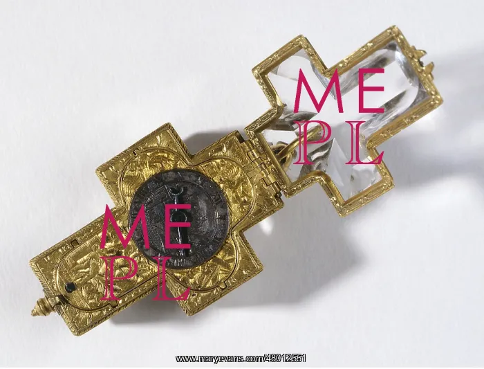 : Cross-shaped watch : Cross-shaped watch