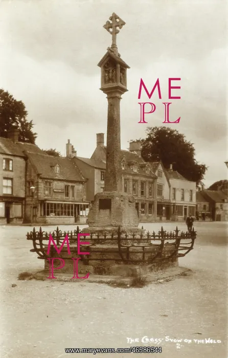  : The Cross - Stow-on-the-Wold, Gloucestershire