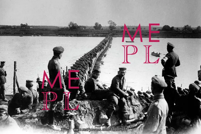 : Crossing the Daugava River, 1917 : Crossing the Daugava River, 1917