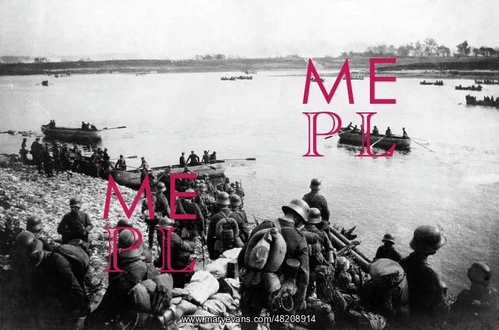 : Crossing over the Daugava River, 1917 : Crossing over the Daugava River, 1917