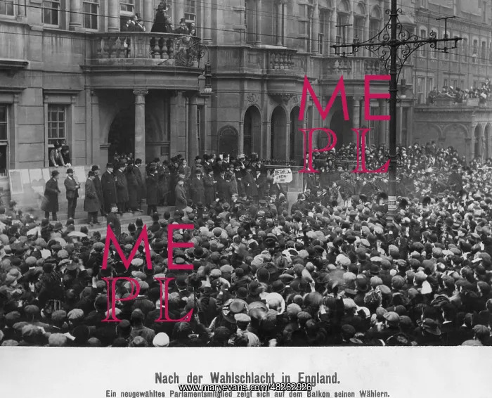 : Crowd cheering a newly elected member of parliament, 1911 : Crowd cheering a newly elected member of parliament, 1911