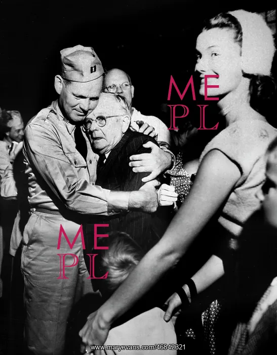 : crowd - Korean War - POW's - celebration : crowd - Korean War - POW's - celebration