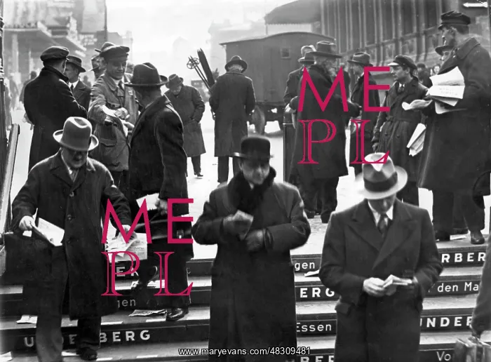 : Crowd of people with flyers, 1933 : Crowd of people with flyers, 1933