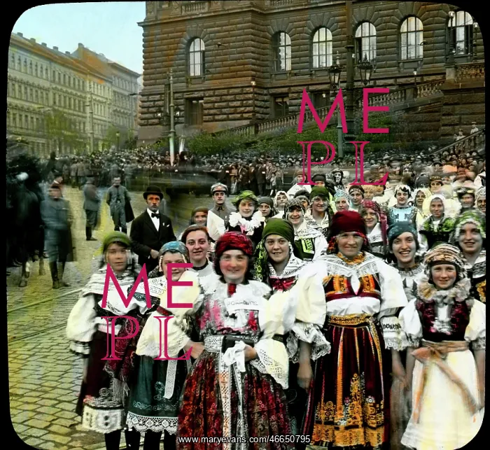 : Crowd - Wenceslas Square - Prague : Crowd - Wenceslas Square - Prague