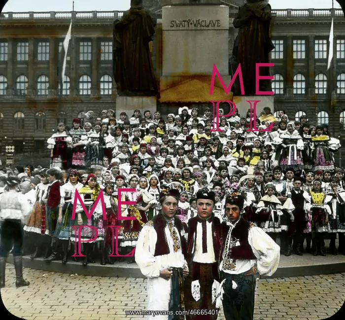 : Crowd - Wenceslas Square - Prague : Crowd - Wenceslas Square - Prague