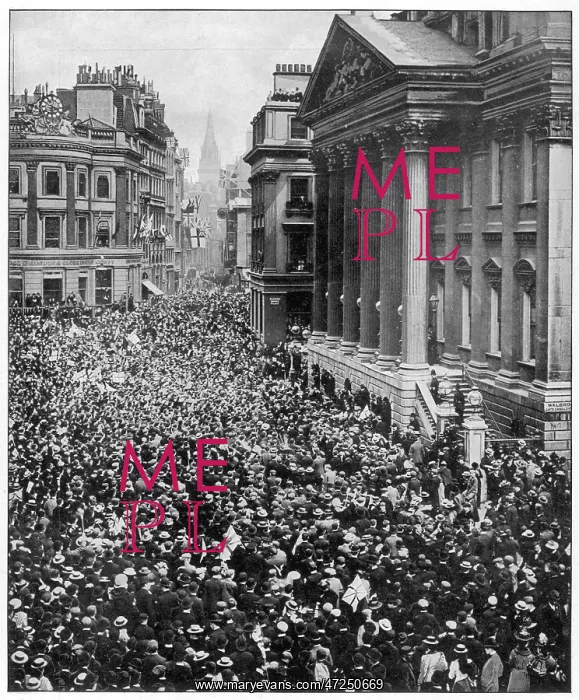 : CROWDS CELEBRATING / 1900 : CROWDS CELEBRATING / 1900