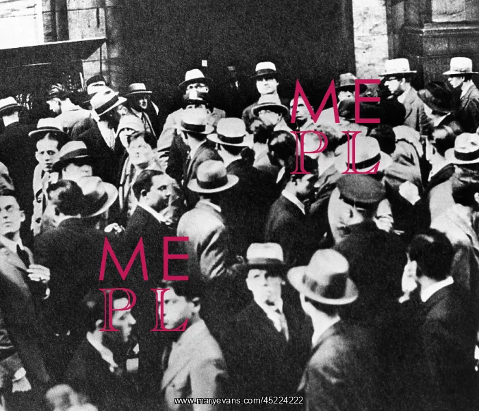 : Crowds outside the NYSE during the Crash ? : Crowds outside the NYSE during the Crash ?