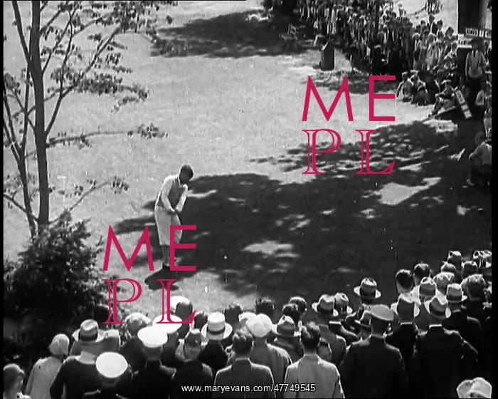 : Crowds Watching a Golfer Teeing Off : Crowds Watching a Golfer Teeing Off
