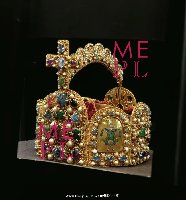 : Crown of the Holy Roman Empire : Crown of the Holy Roman Empire