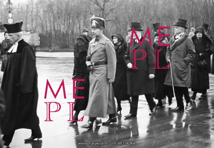 : Crown Prince Wilhelm of Prussia at the funeral : Crown Prince Wilhelm of Prussia at the funeral