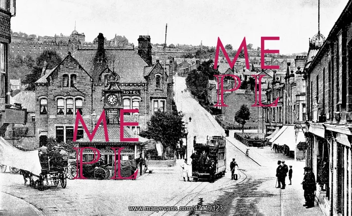  : Crown Square, Matlock