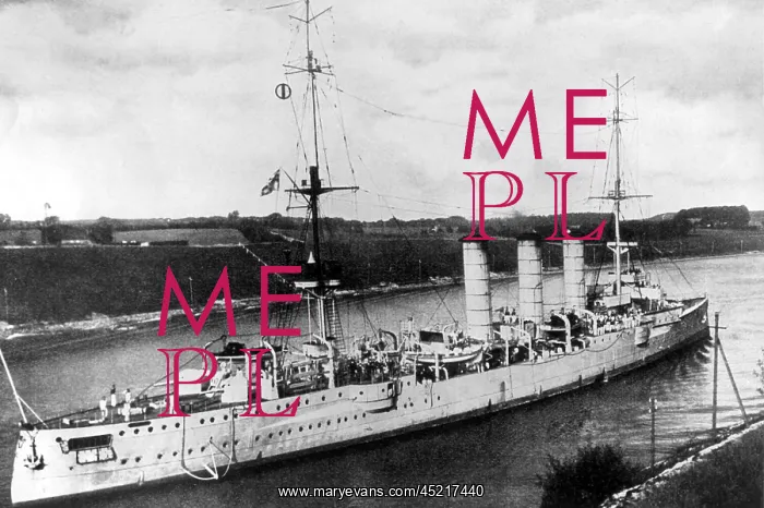  : Cruiser Emden