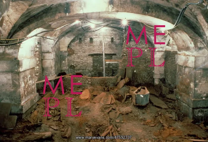 : Crypt of Christ Church, Spitalfields : Crypt of Christ Church, Spitalfields