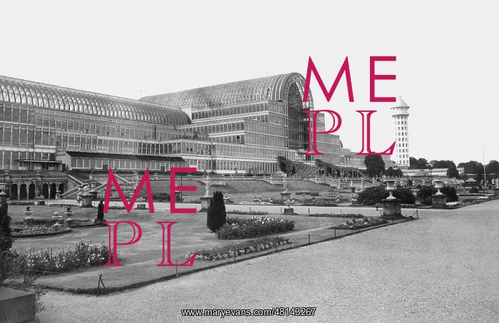 : Crystal Palace in London, 1932 : Crystal Palace in London, 1932